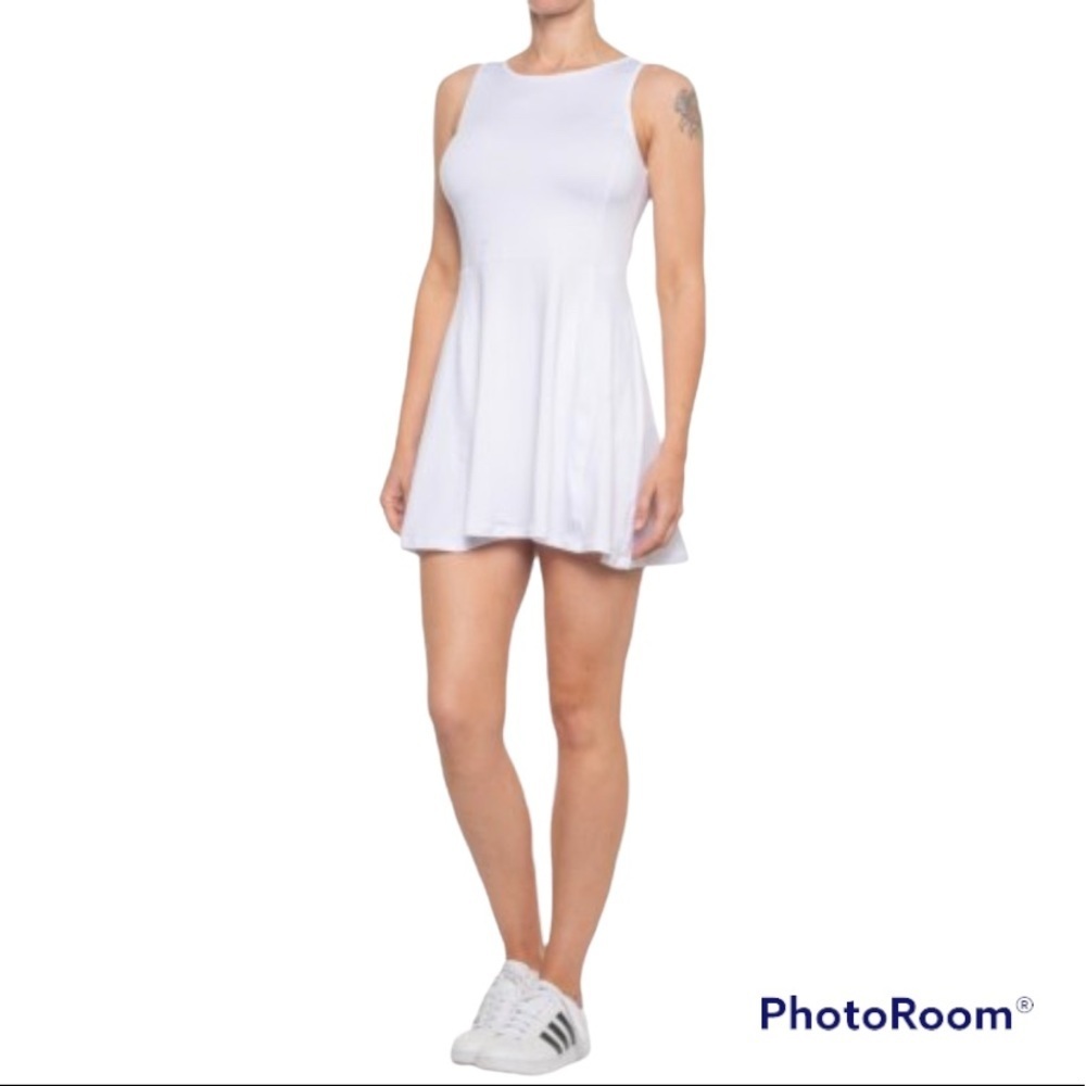 Kyodan White Tennis Sport Dress + Shorts set. NWT. Size L